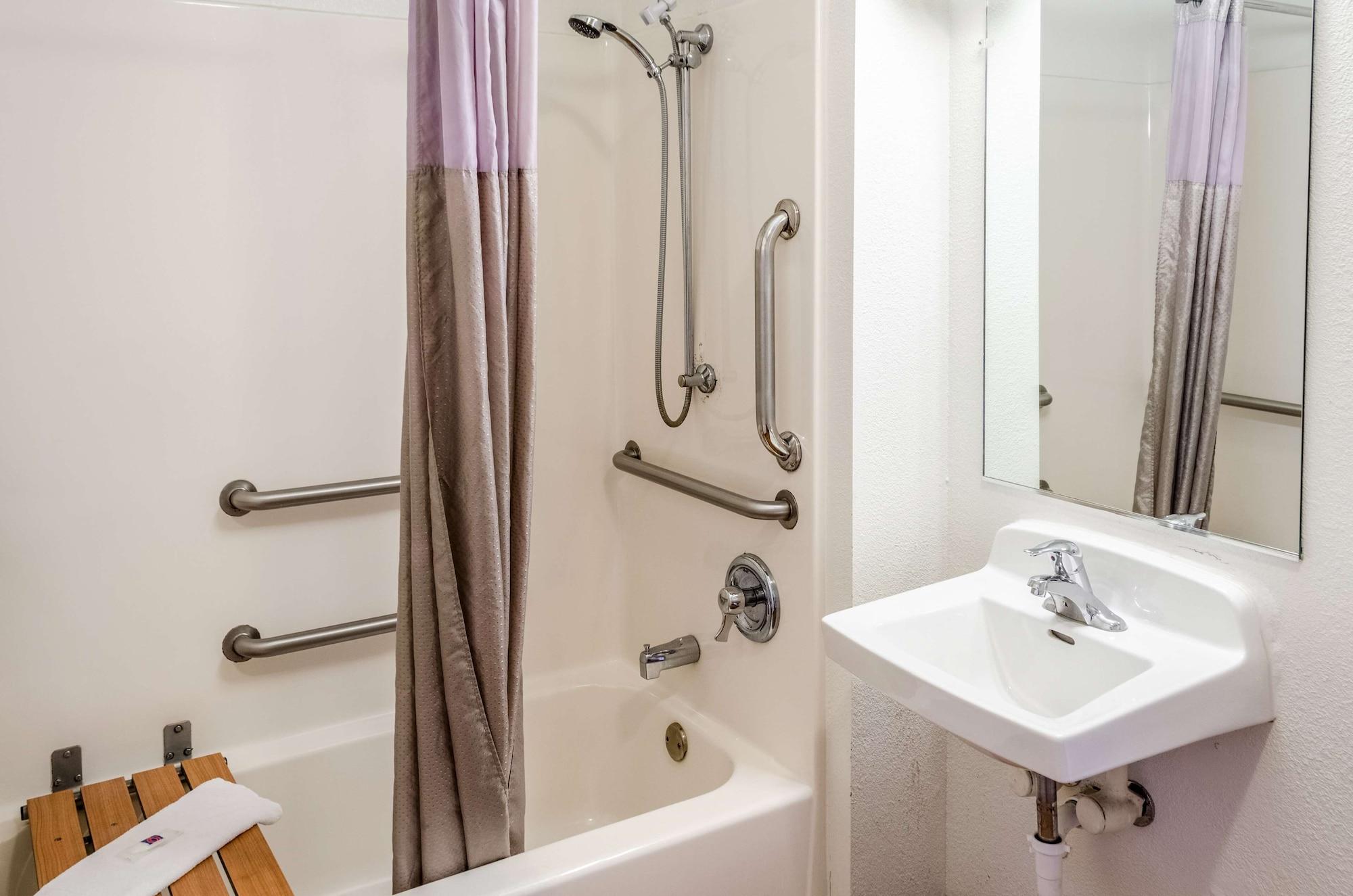 North Charleston Lodge Экстерьер фото