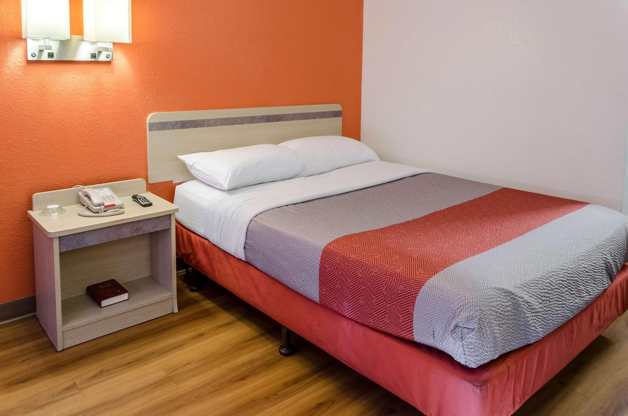 North Charleston Lodge Экстерьер фото