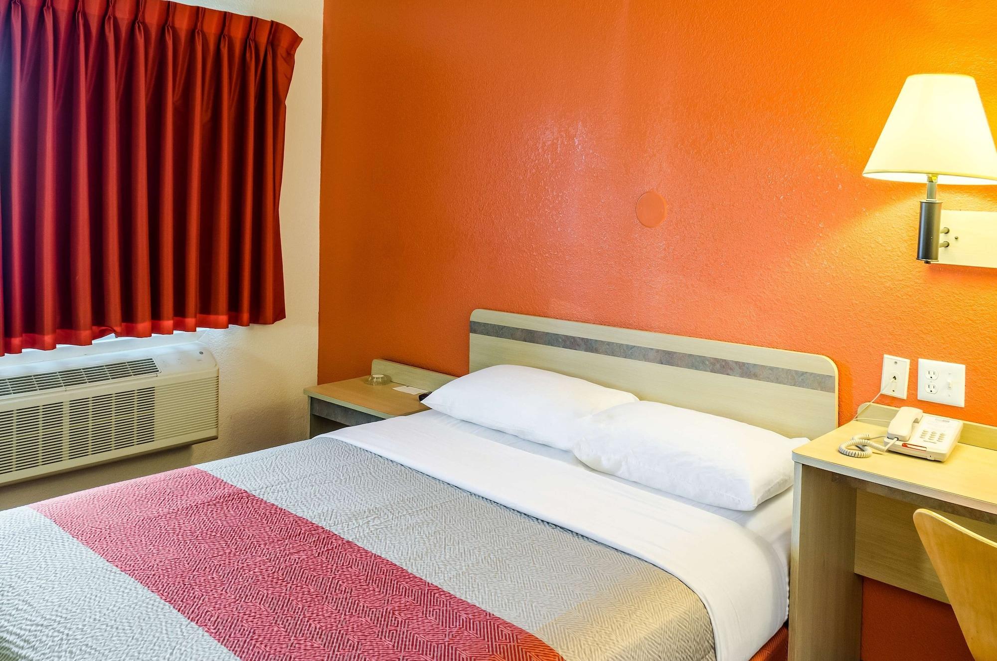 North Charleston Lodge Экстерьер фото