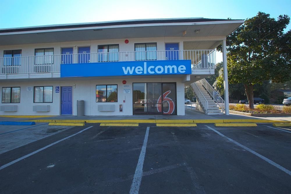 North Charleston Lodge Экстерьер фото