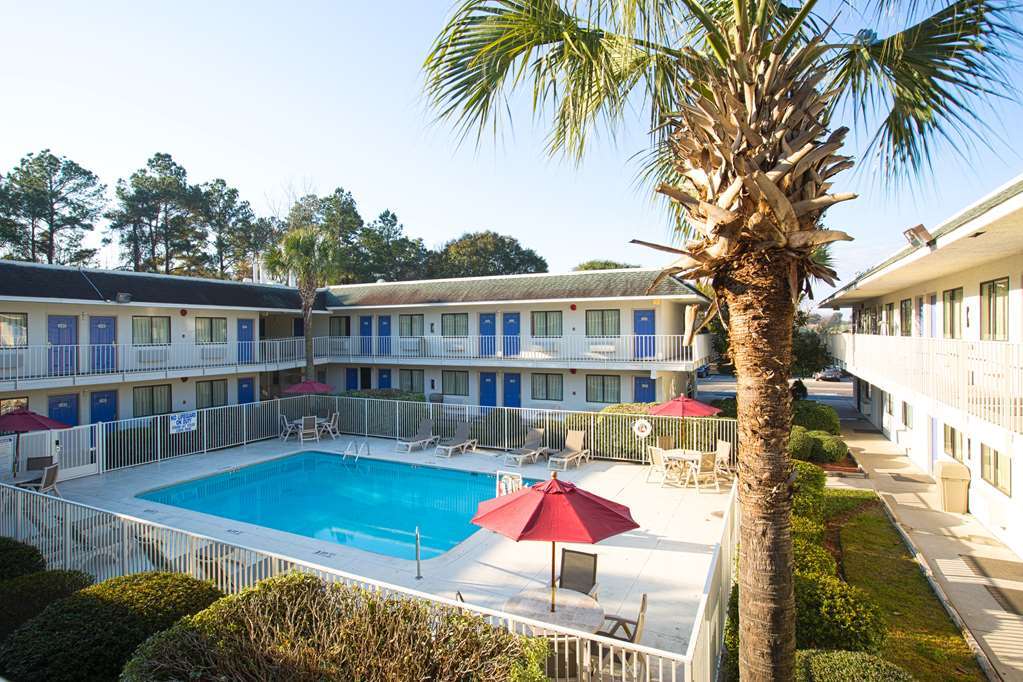 North Charleston Lodge Удобства фото